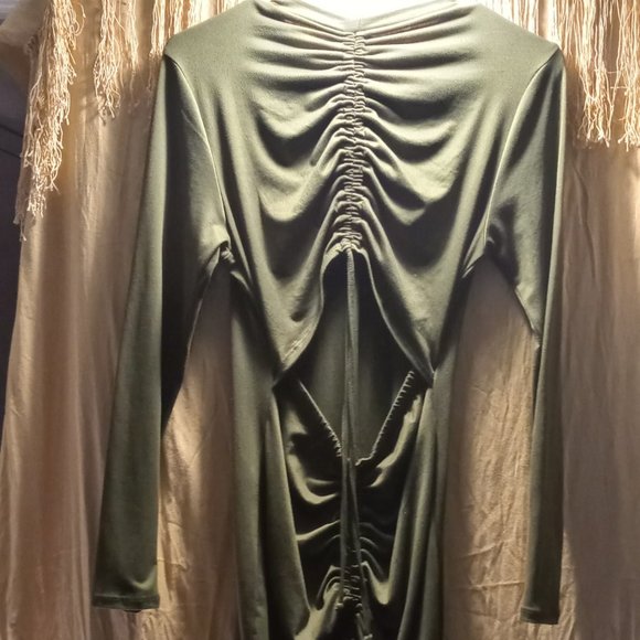 URBAN ROSE - Picture 3 of 6